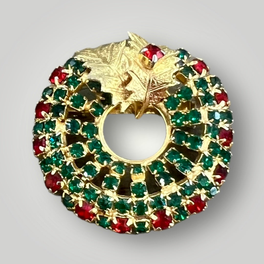 Christmas Wreath Vintage Brooch