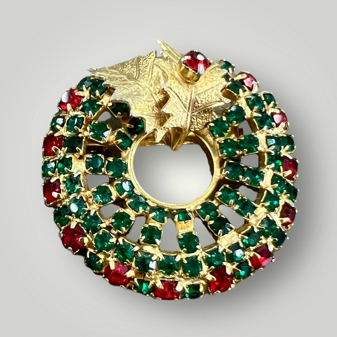 Christmas Wreath Vintage Brooch