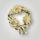 Switch Vintage Avon wreath brooch 2 image