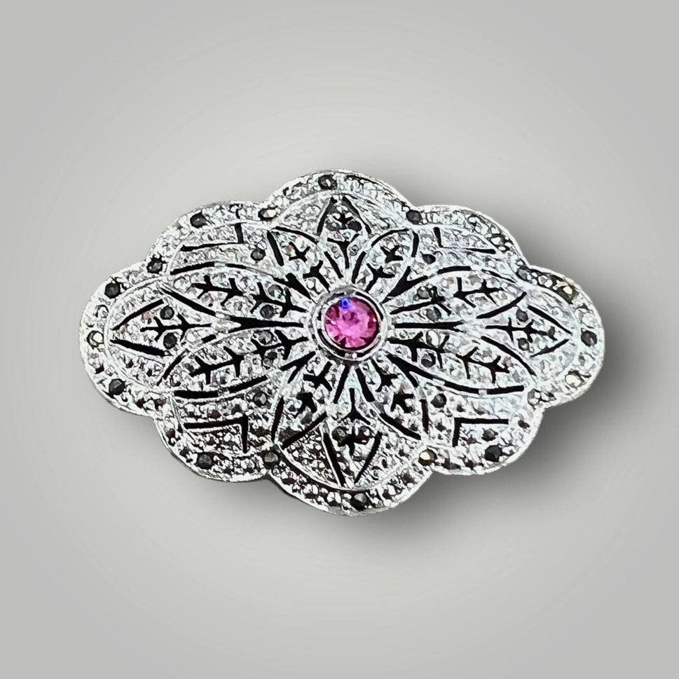 Vintage Silver Tone Oval Scalloped Brooch Pin